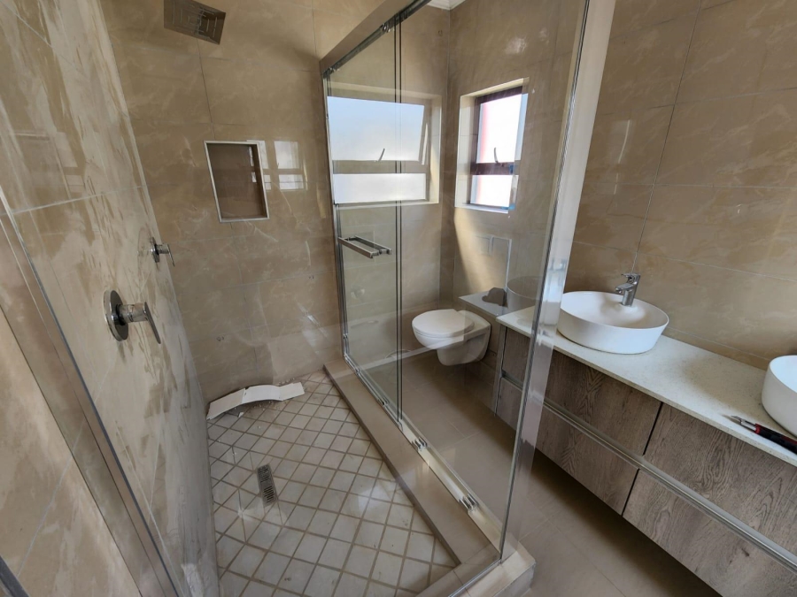 4 Bedroom Property for Sale in Zambezi Manor Lifestyle Estate Gauteng