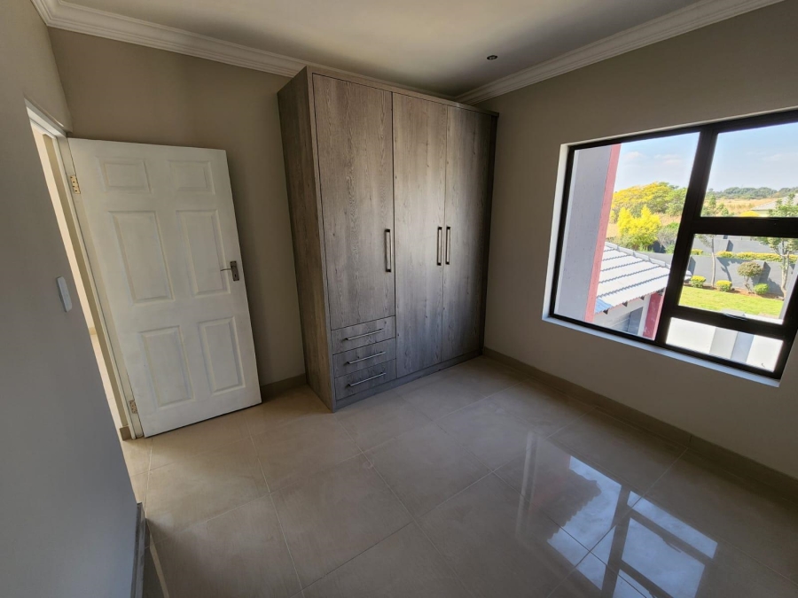 4 Bedroom Property for Sale in Zambezi Manor Lifestyle Estate Gauteng