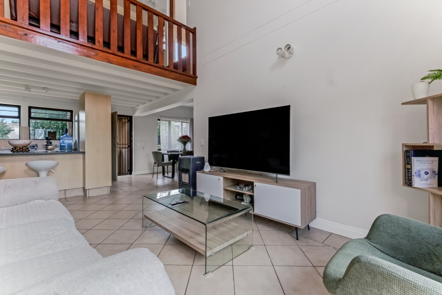 To Let 2 Bedroom Property for Rent in Sandown Gauteng