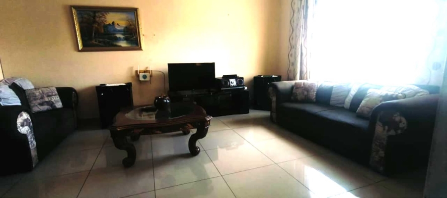 2 Bedroom Property for Sale in Tshepisong Gauteng