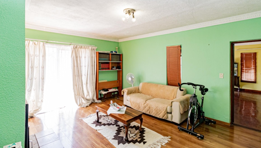 4 Bedroom Property for Sale in Spruit View Gauteng