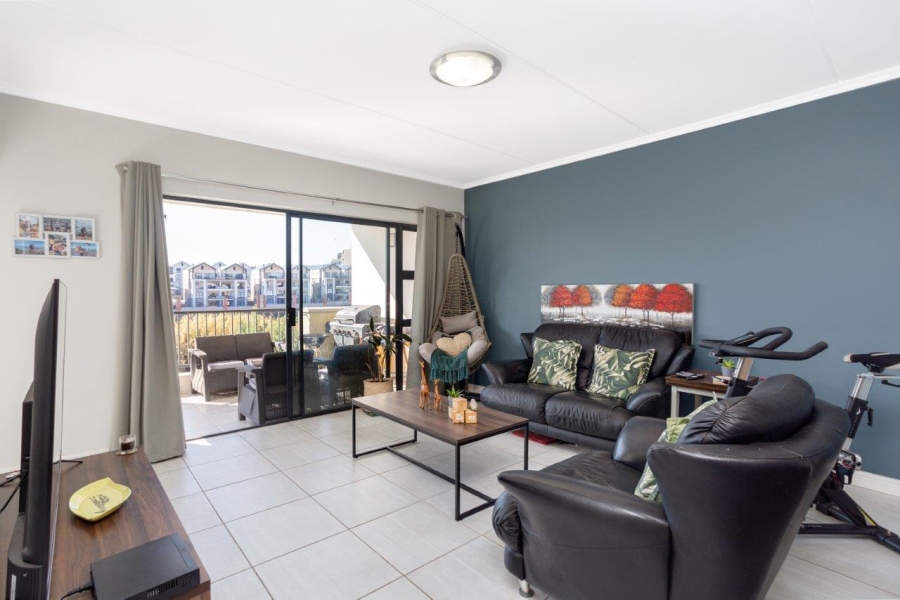 To Let 2 Bedroom Property for Rent in Waterfall Gauteng