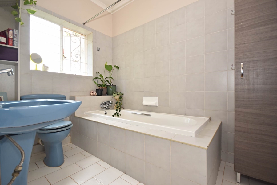 3 Bedroom Property for Sale in Franklin Roosevelt Park Gauteng