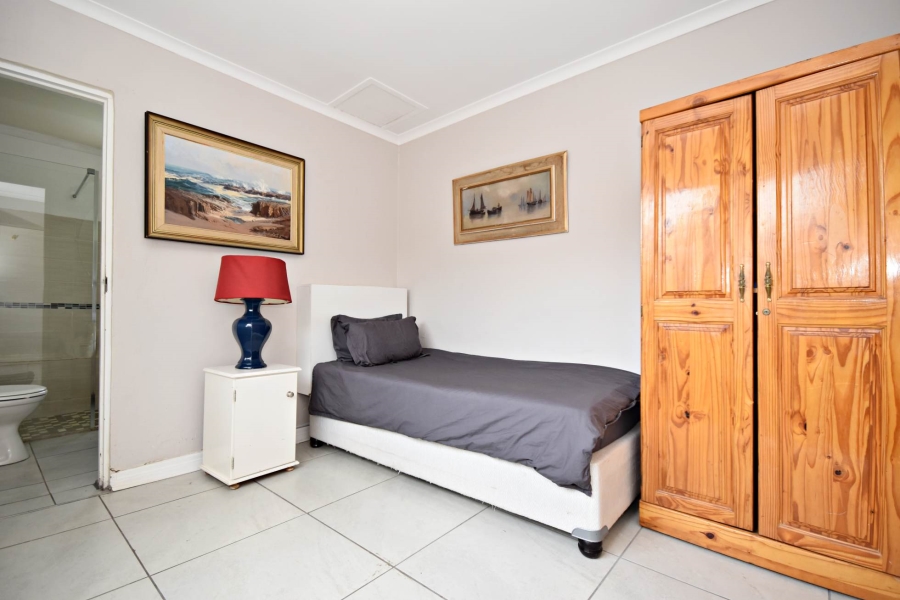 3 Bedroom Property for Sale in Franklin Roosevelt Park Gauteng