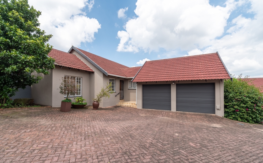 3 Bedroom Property for Sale in Sundowner Gauteng