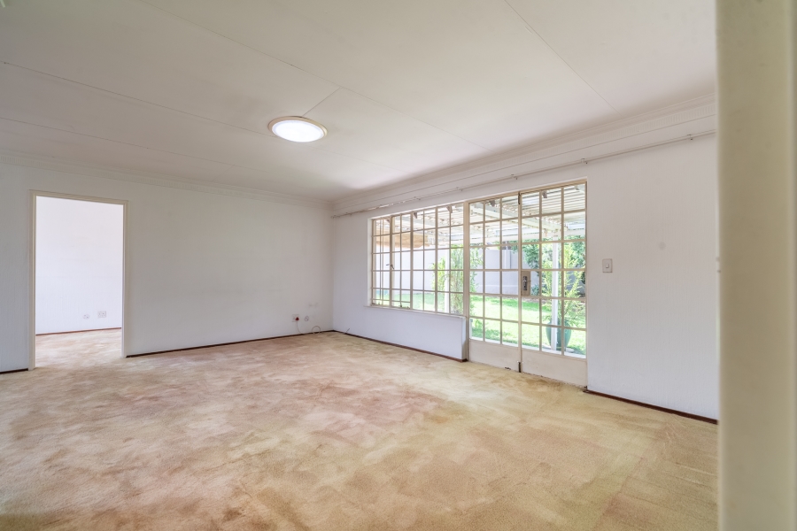 3 Bedroom Property for Sale in Sundowner Gauteng