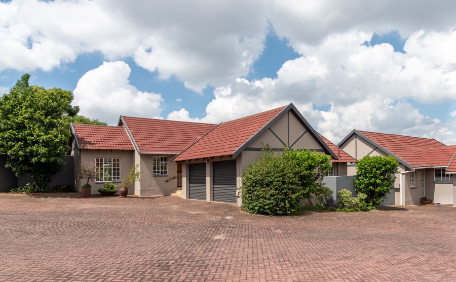 3 Bedroom Property for Sale in Sundowner Gauteng