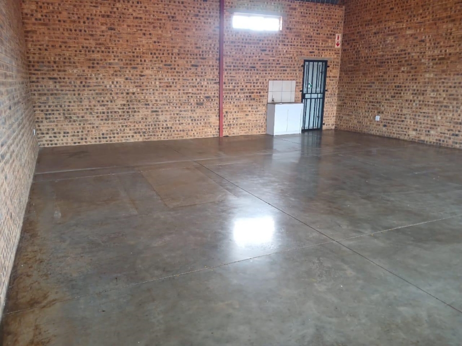 To Let commercial Property for Rent in De Deur Gauteng