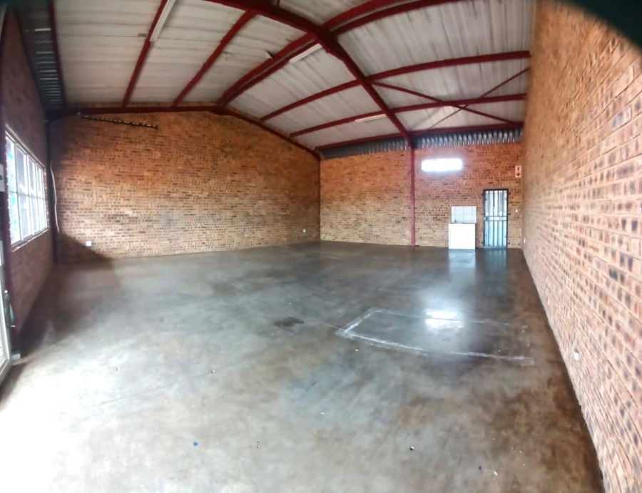 To Let commercial Property for Rent in De Deur Gauteng