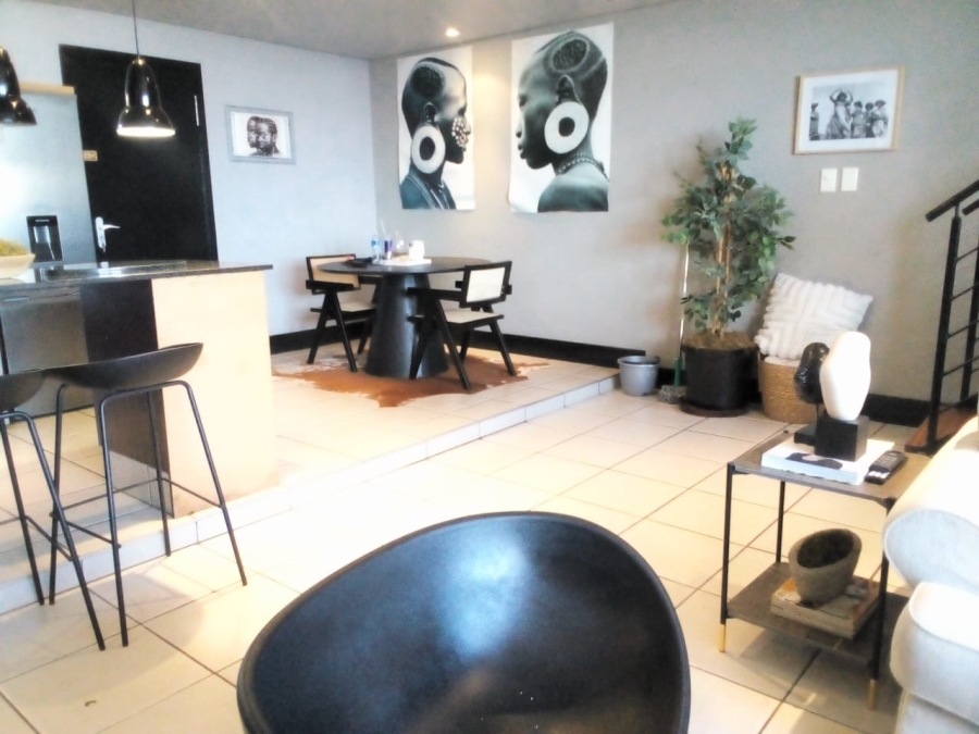 2 Bedroom Property for Sale in Ferreirasdorp Gauteng