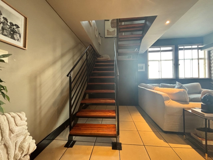 2 Bedroom Property for Sale in Ferreirasdorp Gauteng