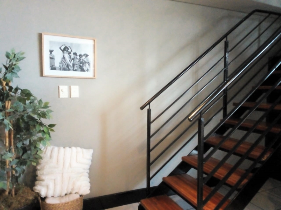 2 Bedroom Property for Sale in Ferreirasdorp Gauteng