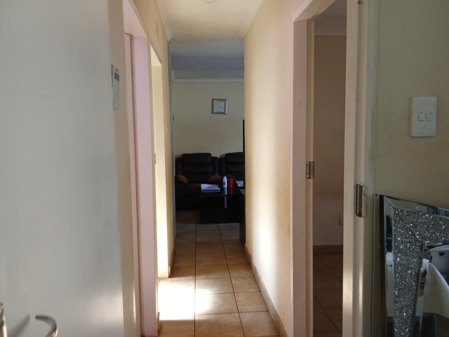 3 Bedroom Property for Sale in Sky City Gauteng