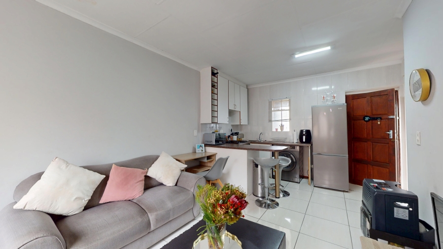 1 Bedroom Property for Sale in Ravenswood Gauteng