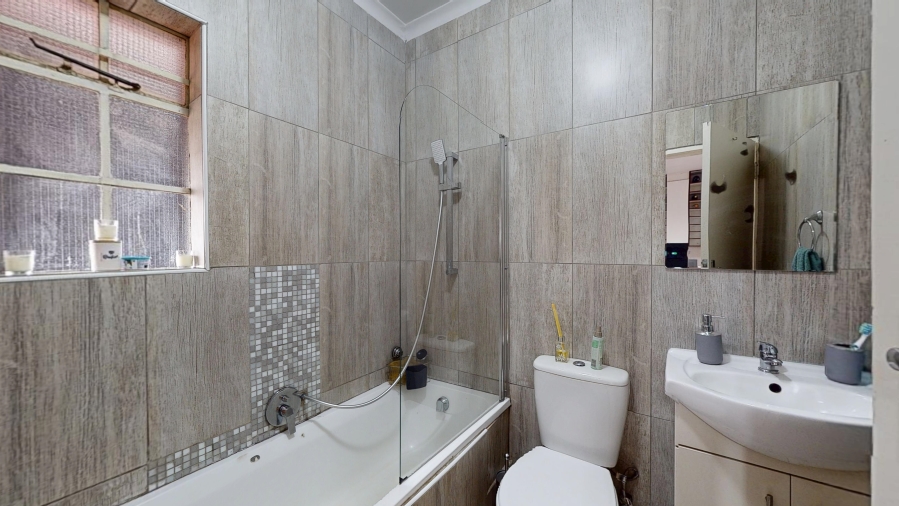 1 Bedroom Property for Sale in Ravenswood Gauteng