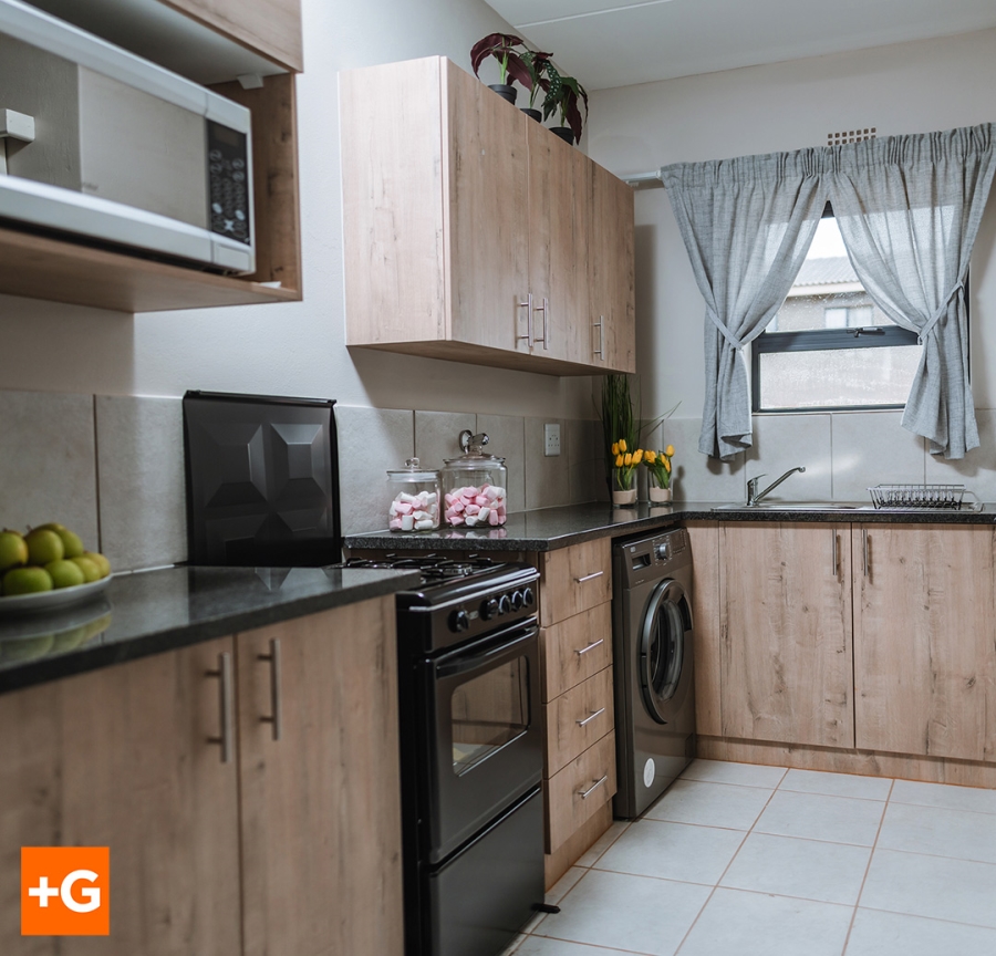 3 Bedroom Property for Sale in Kenleaf Gauteng