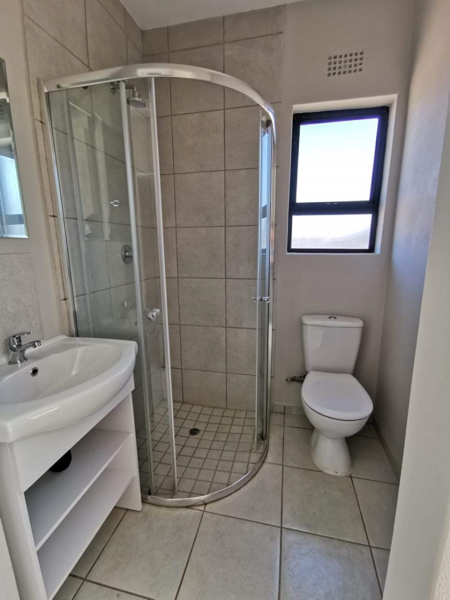 3 Bedroom Property for Sale in Kenleaf Gauteng