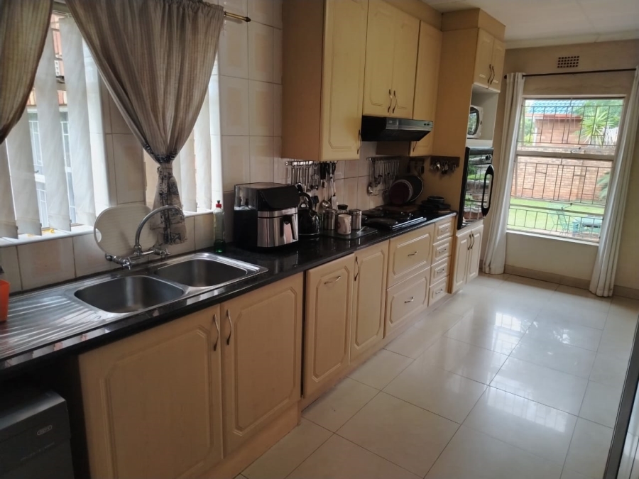 4 Bedroom Property for Sale in Dalpark Proper Gauteng