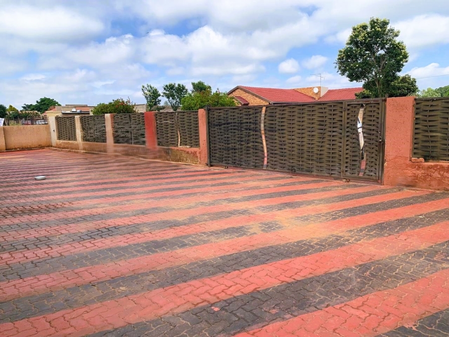 3 Bedroom Property for Sale in Meyerton Park Gauteng