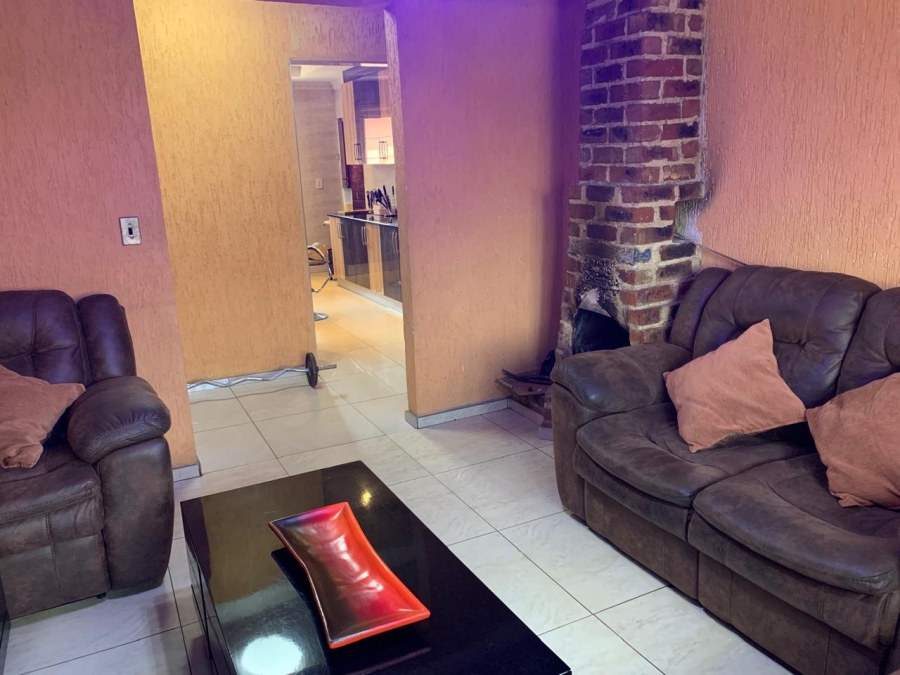 3 Bedroom Property for Sale in Meyerton Park Gauteng