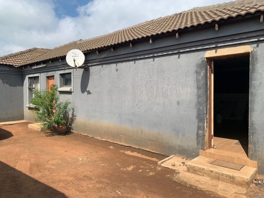 3 Bedroom Property for Sale in Noldick Gauteng