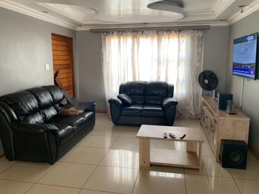 3 Bedroom Property for Sale in Noldick Gauteng