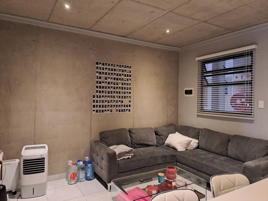 2 Bedroom Property for Sale in Brooklyn Gauteng