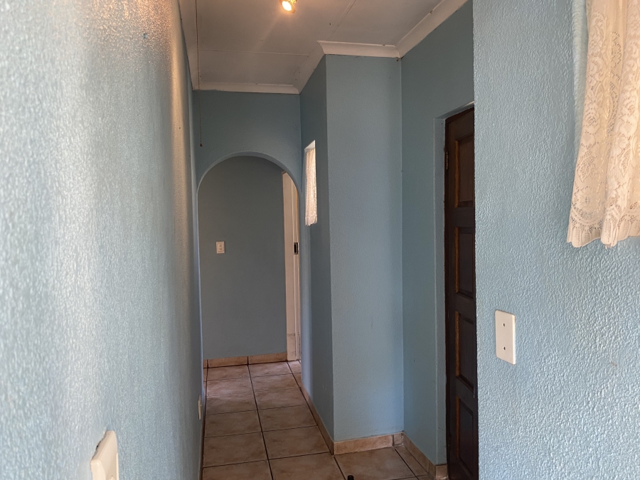 2 Bedroom Property for Sale in Eloffsdal Gauteng