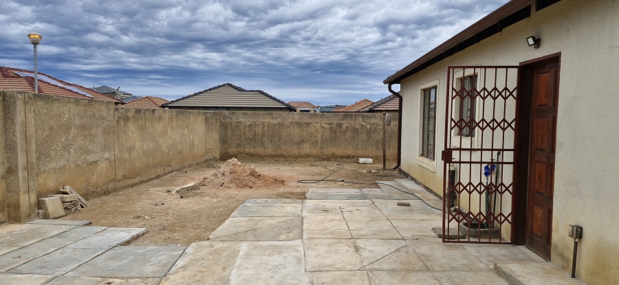 3 Bedroom Property for Sale in Nellmapius Gauteng