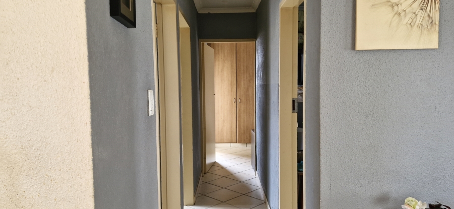 3 Bedroom Property for Sale in Nellmapius Gauteng