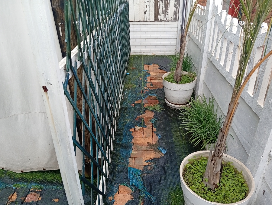 3 Bedroom Property for Sale in La Montagne Gauteng