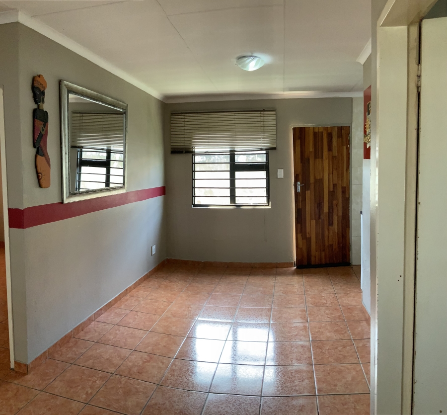 3 Bedroom Property for Sale in Windmill Park Gauteng