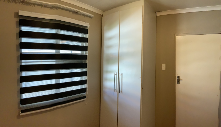 3 Bedroom Property for Sale in Windmill Park Gauteng