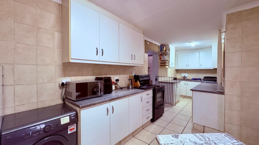 3 Bedroom Property for Sale in Geduld Ext 1 Gauteng