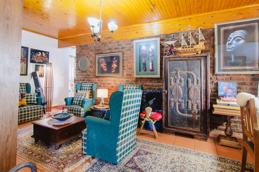 5 Bedroom Property for Sale in Doornpoort Gauteng