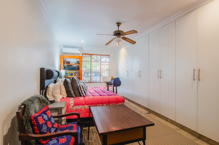 5 Bedroom Property for Sale in Doornpoort Gauteng