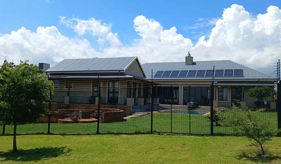 4 Bedroom Property for Sale in Berg En Dal Gauteng