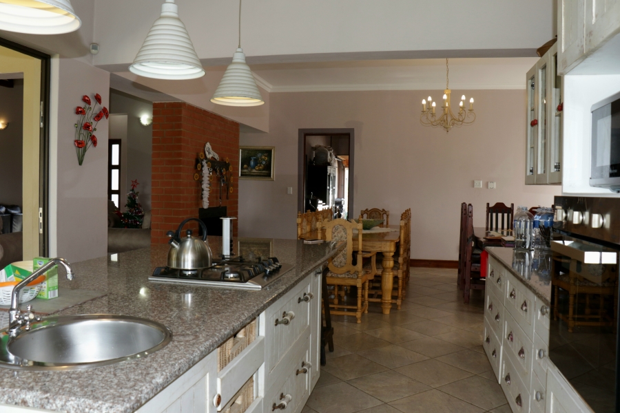4 Bedroom Property for Sale in Berg En Dal Gauteng