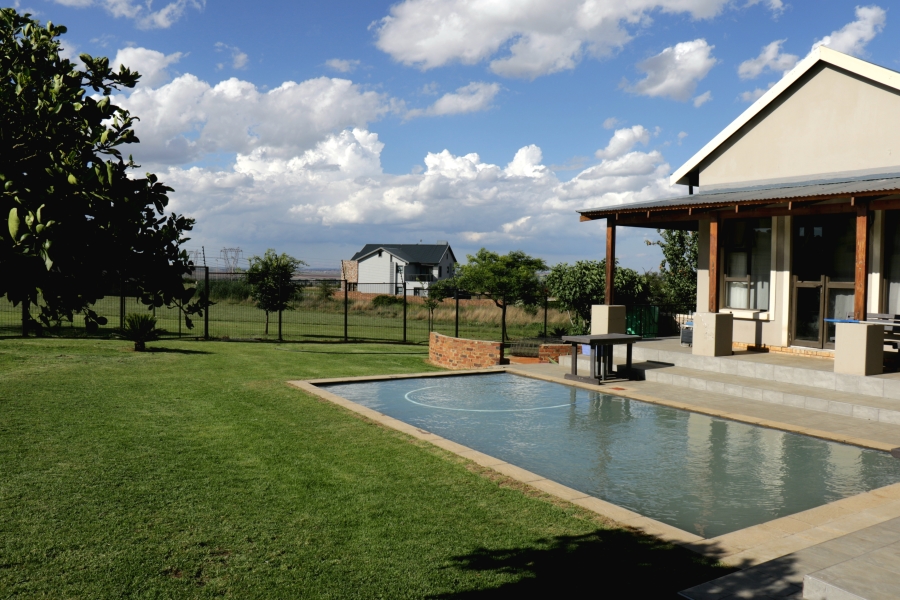 4 Bedroom Property for Sale in Berg En Dal Gauteng