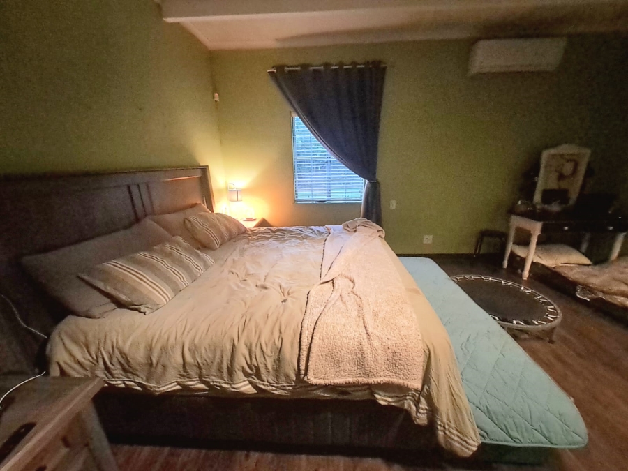 3 Bedroom Property for Sale in Three Rivers Proper Gauteng