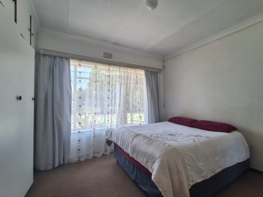 3 Bedroom Property for Sale in Meyerton Central Gauteng