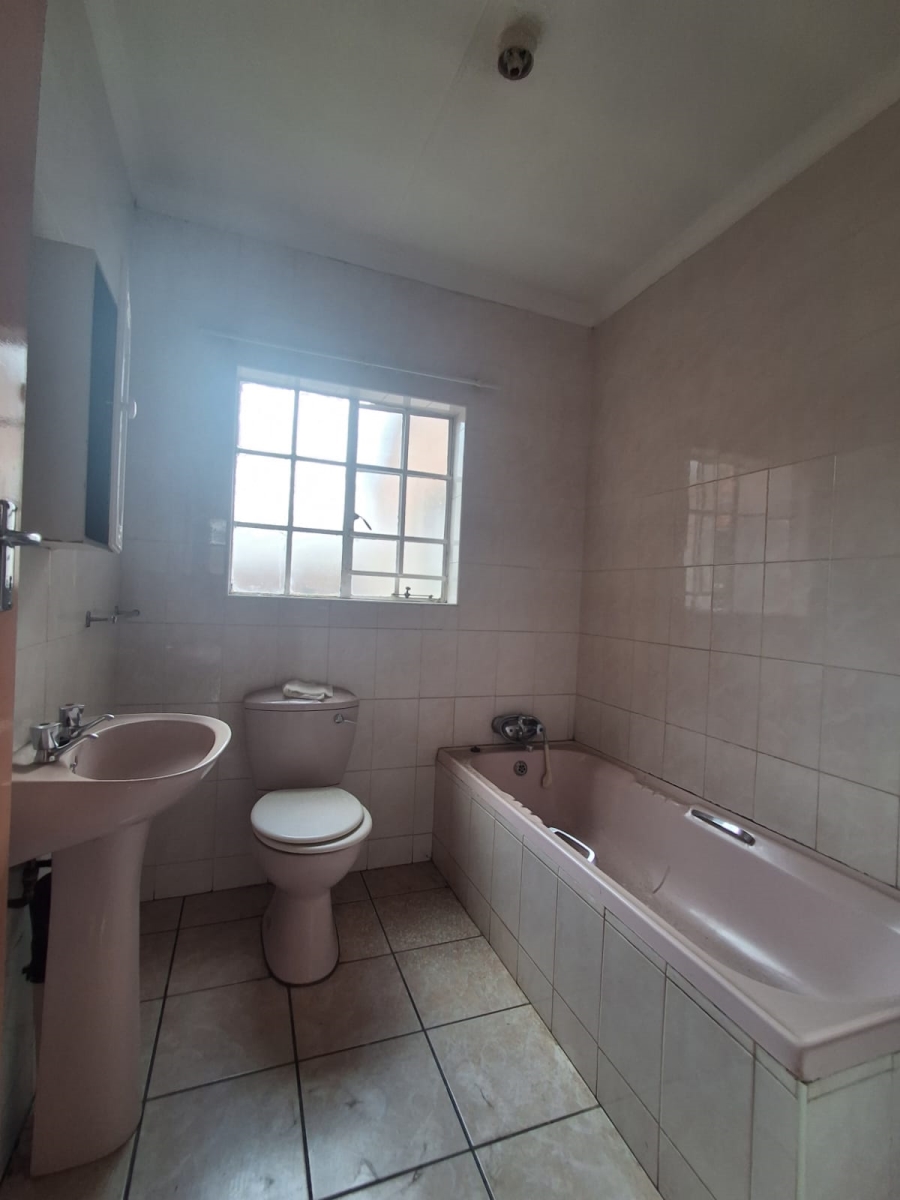 2 Bedroom Property for Sale in Arcon Park Gauteng