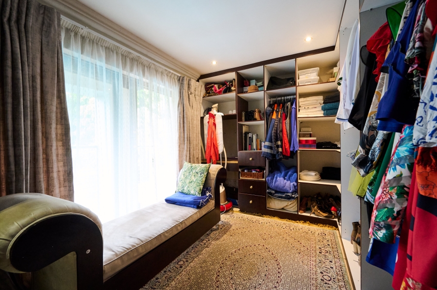 5 Bedroom Property for Sale in Carlswald North Estate Gauteng