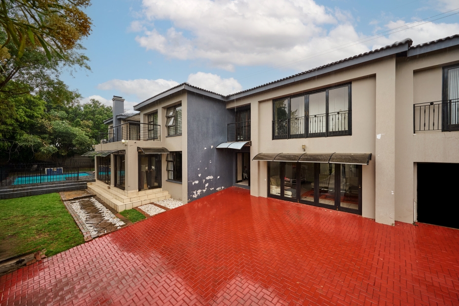 5 Bedroom Property for Sale in Carlswald North Estate Gauteng