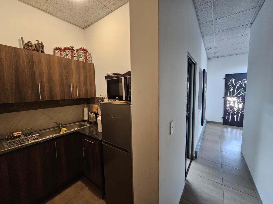 To Let commercial Property for Rent in Clubview Gauteng