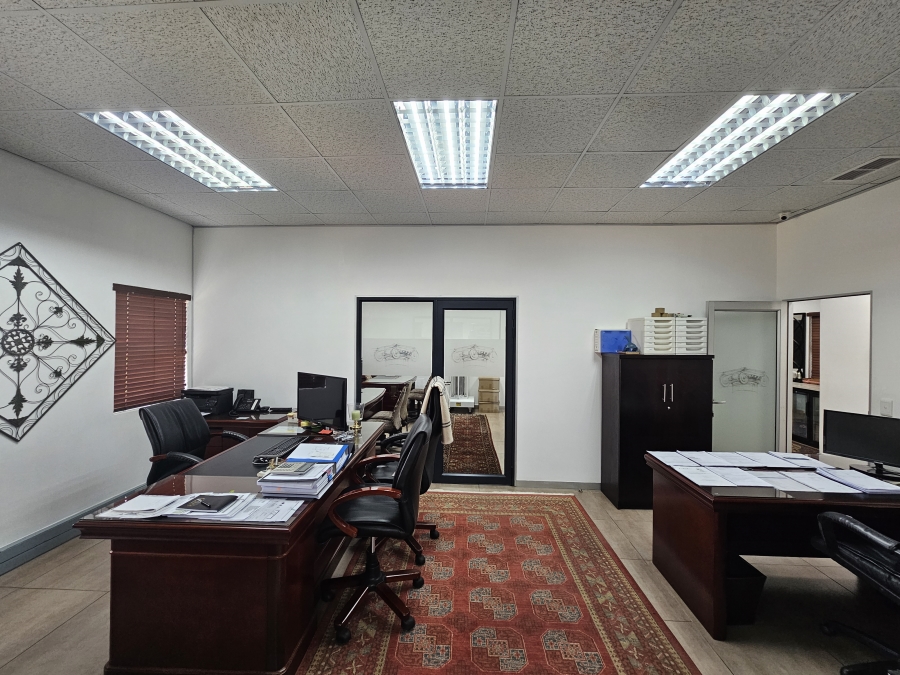 To Let commercial Property for Rent in Clubview Gauteng