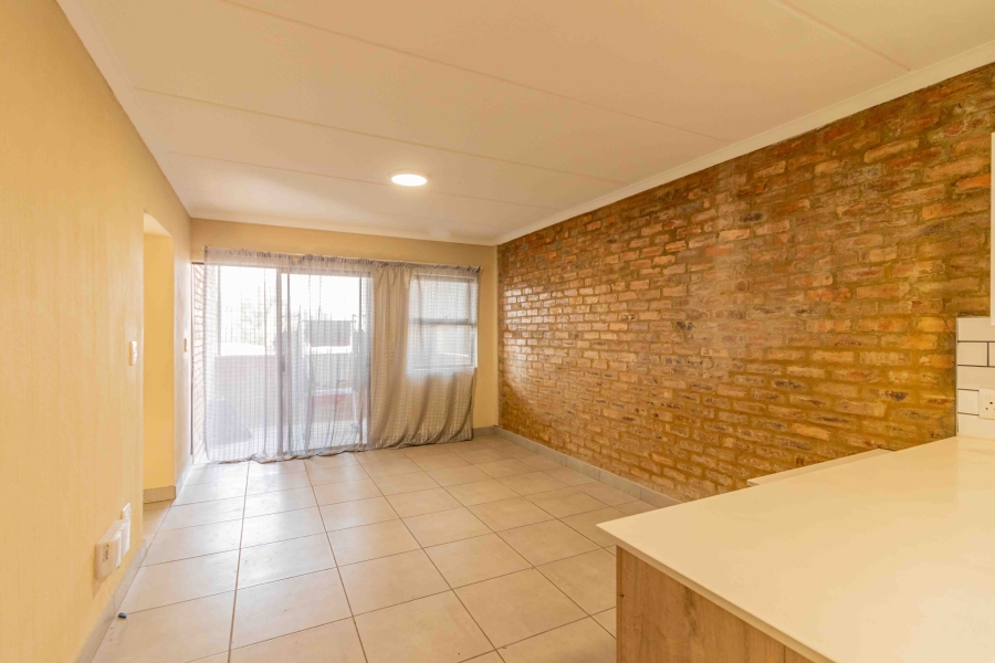 2 Bedroom Property for Sale in Pomona Gauteng