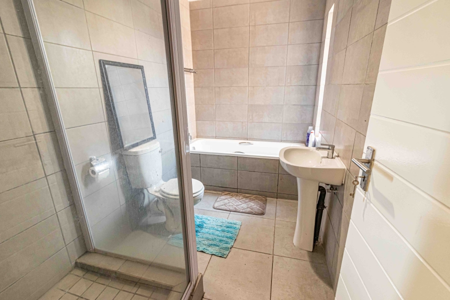 2 Bedroom Property for Sale in Pomona Gauteng