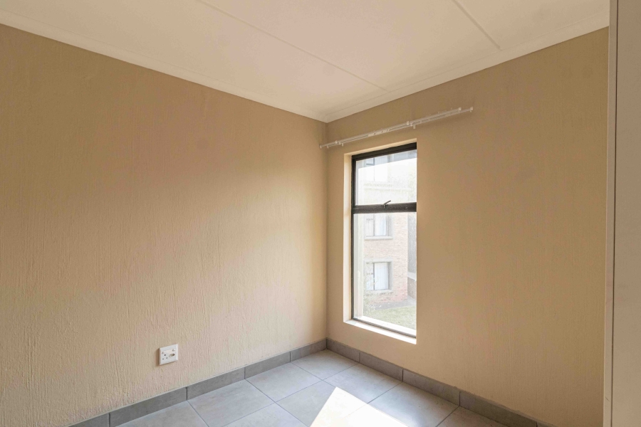 2 Bedroom Property for Sale in Pomona Gauteng