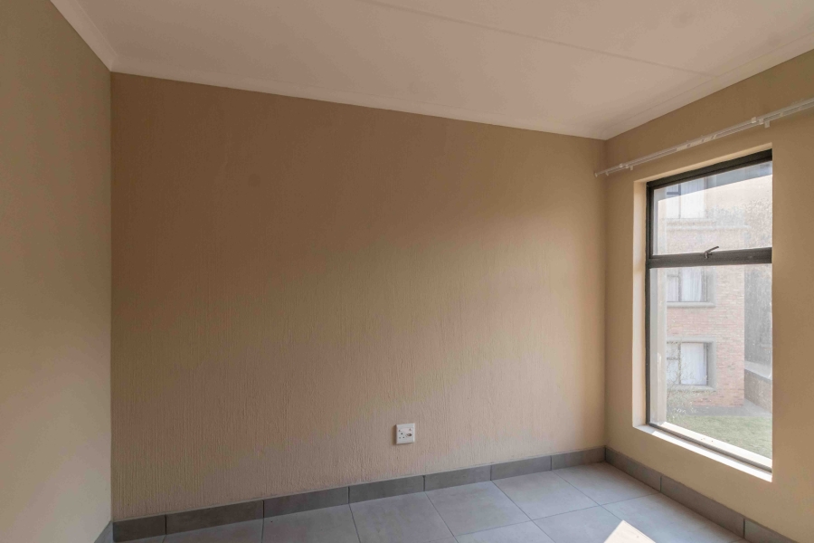 2 Bedroom Property for Sale in Pomona Gauteng